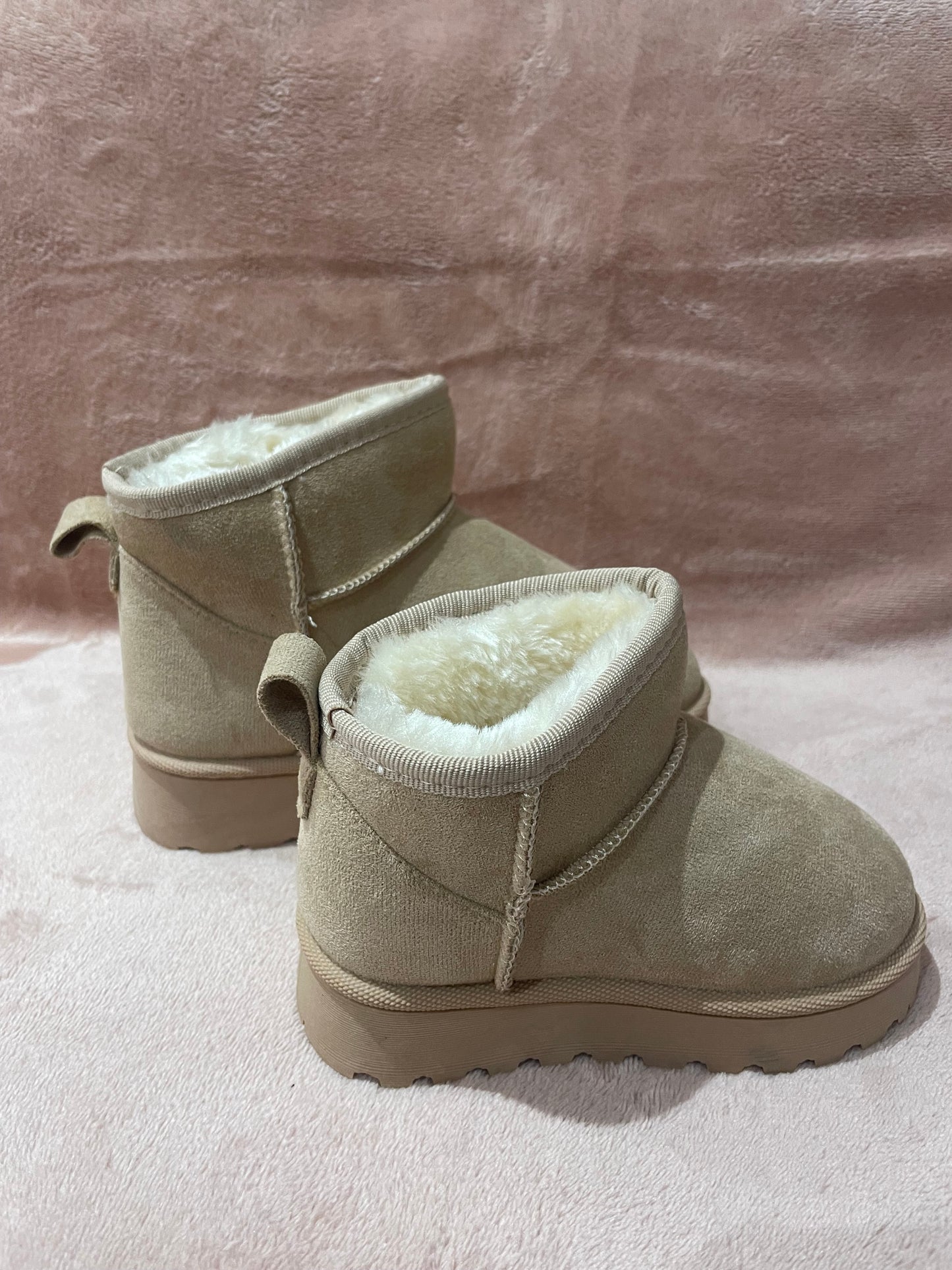 Bottines fourrée enfants beige